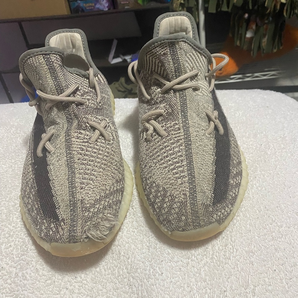 yeezy zyon used